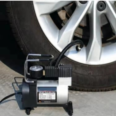 Draagbare metalen luchtcompressor met horloge en zak