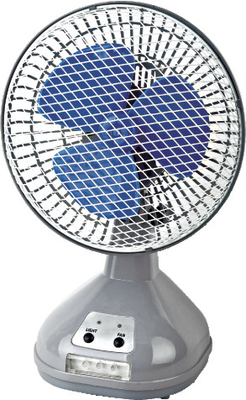 Goede prijs. De zilveren en Blauwe Koel Navulbare Ventilator van de Metaalauto en Standable online