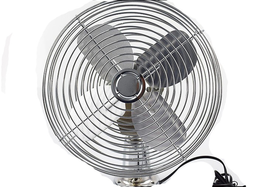 Goede prijs. Vrachtwagen Draagbare Auto het Koelen Ventilator Zilveren Kleur 6“ Oscillerende Één Jaargarantie online